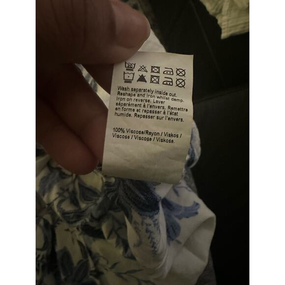 River Island Blue Floral Puff Sleeve Blouse – Romantic & Trendy - Picture 4 of 8